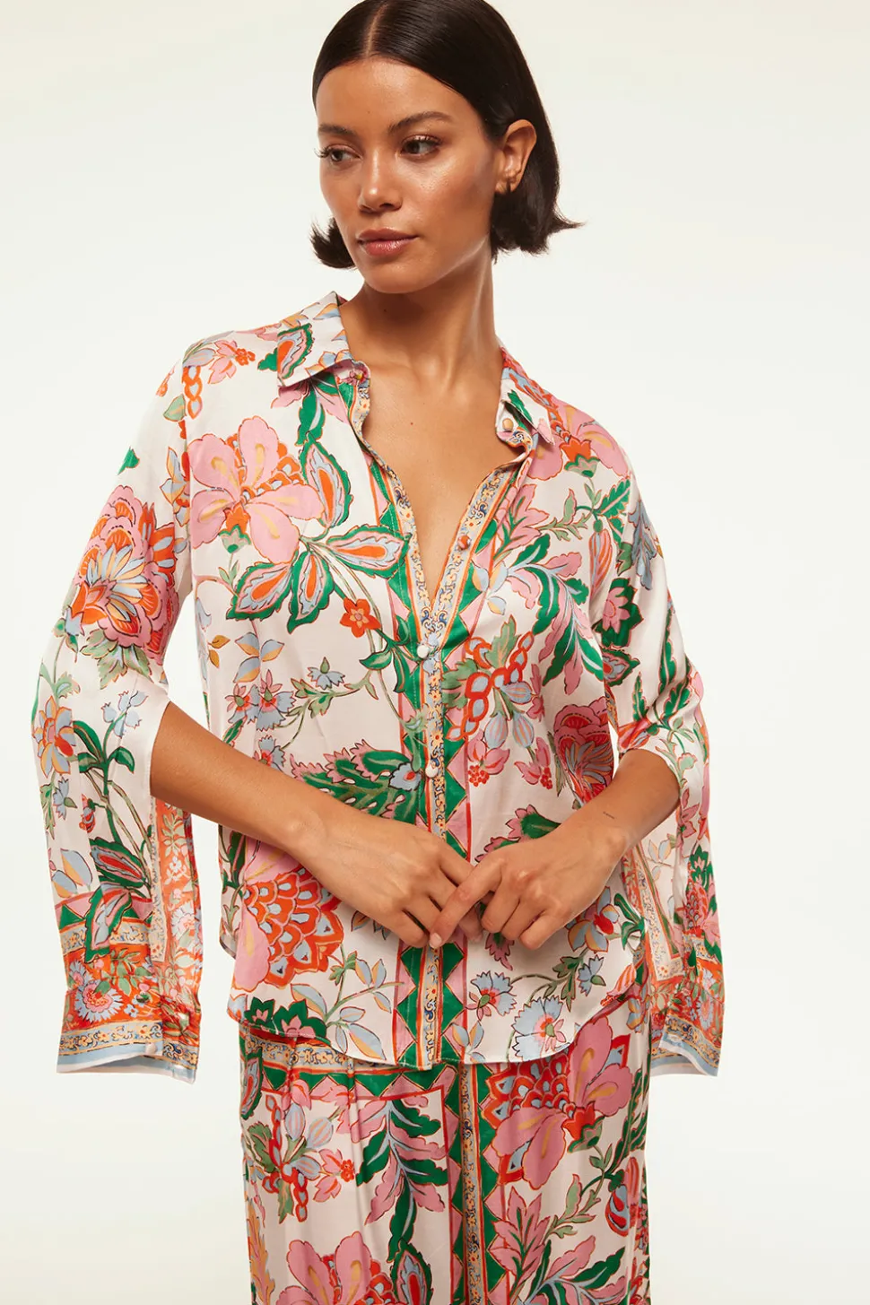 ROYA TOP